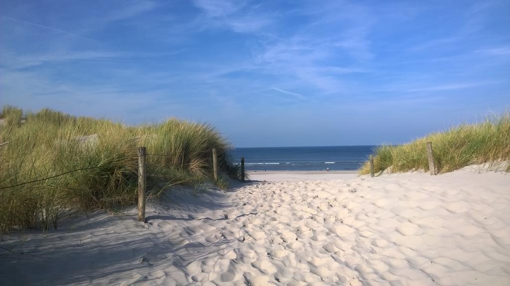 Pension Bakema Ameland Nes  Exteriör bild